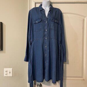 US Polo Assn Ladies Denim dress size XL (never worn)